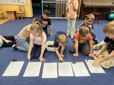 Říjnové aktivity u Broučků